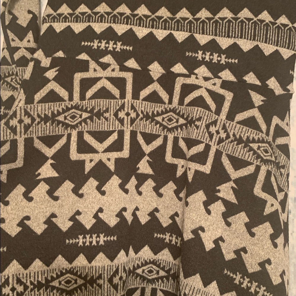 Geometric Dress - Picture 2 of 2